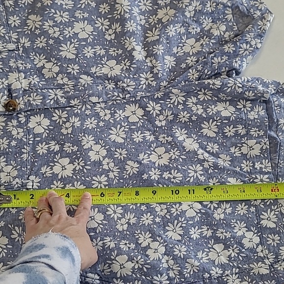 Old Navy women's chambray Everyday Short with white flowers size 18 - Picture 6 of 8